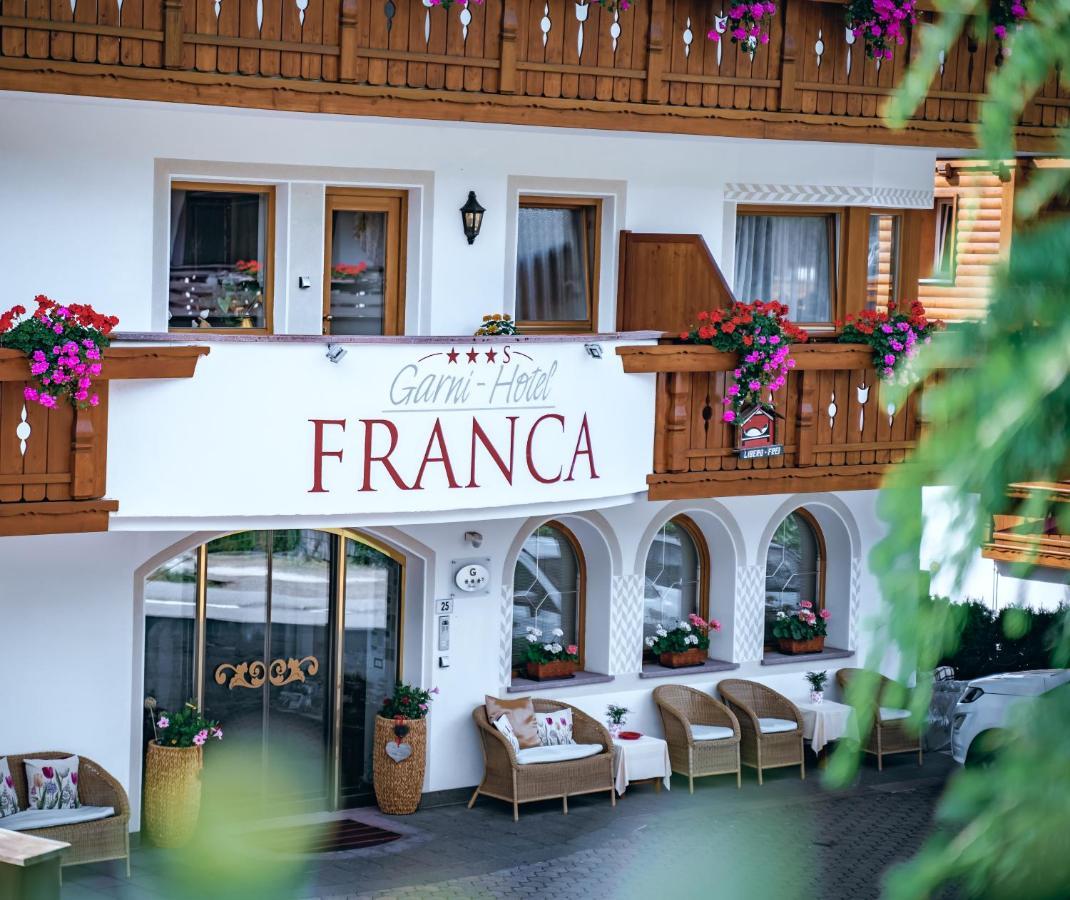 Garni Hotel Franca B&B Selva di Val Gardena Exterior photo
